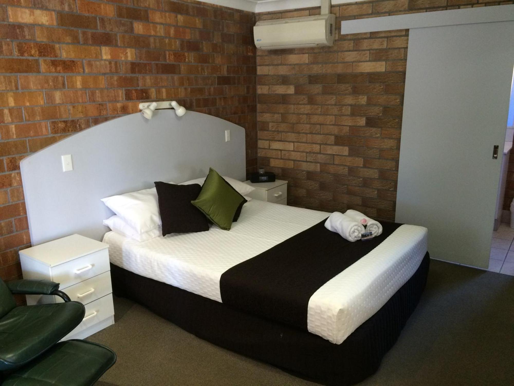 Miles Outback Motel Εξωτερικό φωτογραφία