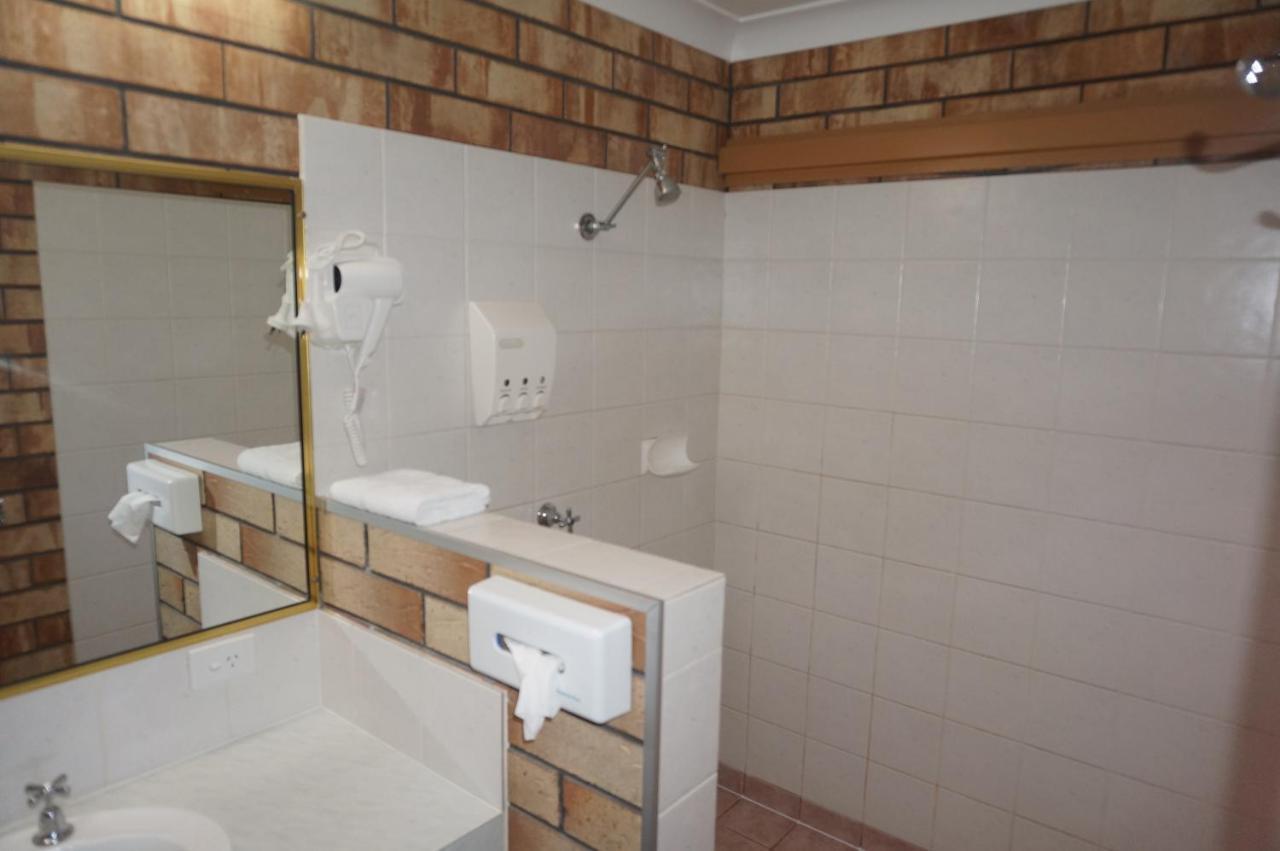 Miles Outback Motel Δωμάτιο φωτογραφία